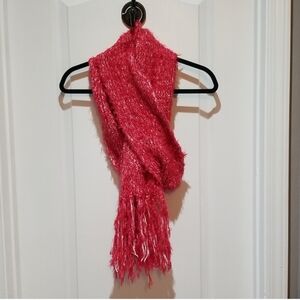 Scarf fringe bottom red soft